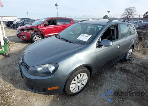 2013 Volkswagen Jetta Sportwagen 2.5L S from USA, damaged, VIN 3VWPP7AJ6DM627201